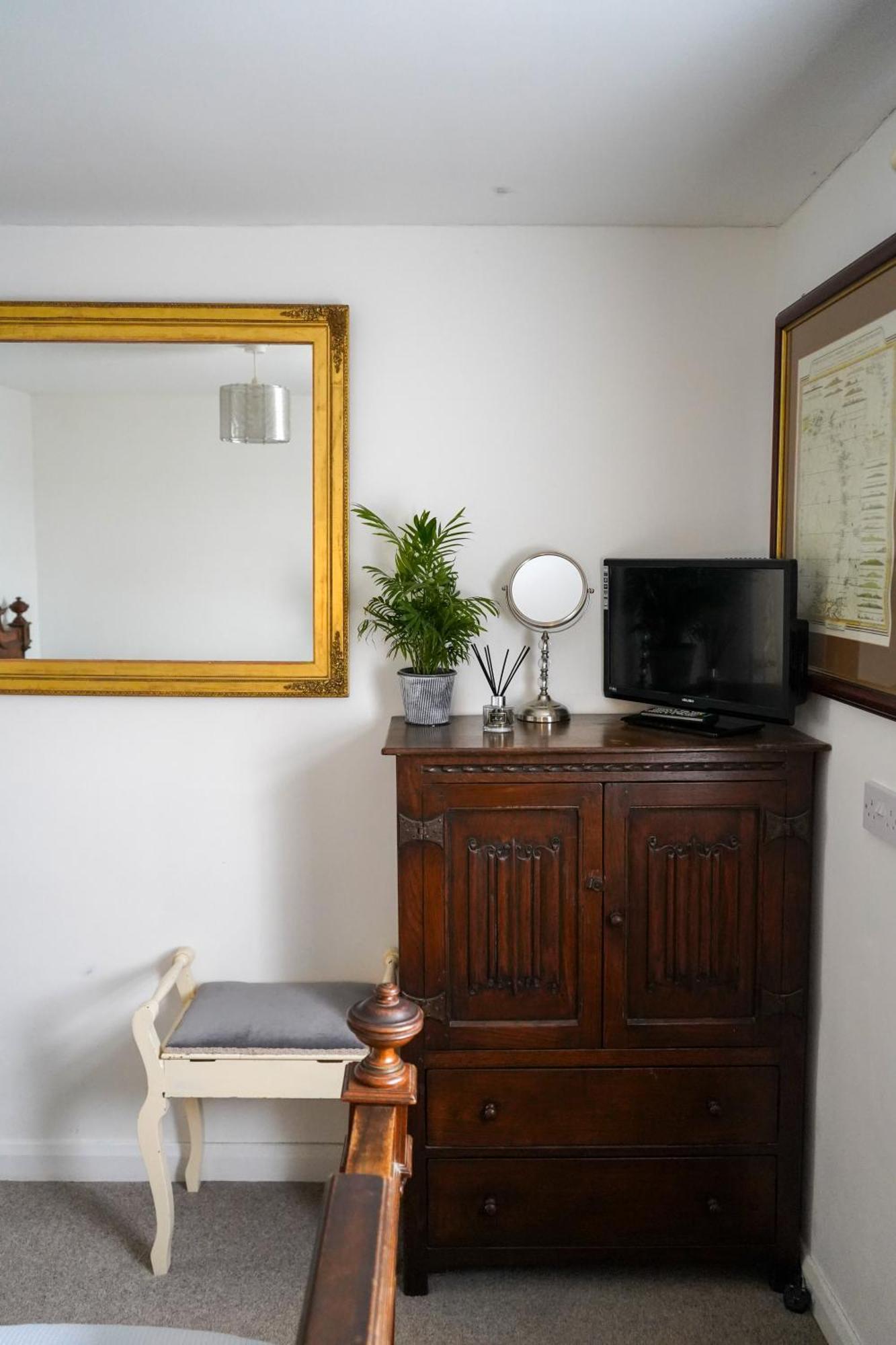 Waterside Park Annex Apartment Kingsbridge  Ngoại thất bức ảnh