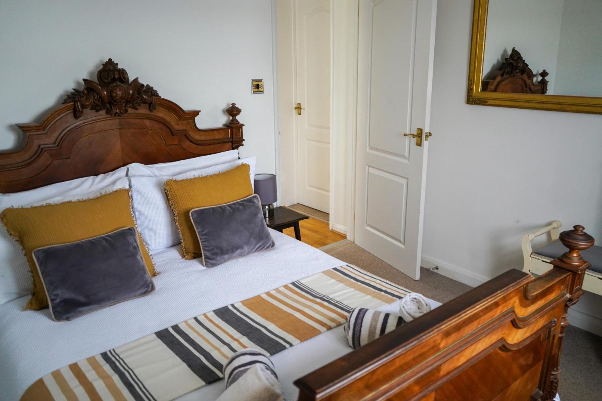 Waterside Park Annex Apartment Kingsbridge  Ngoại thất bức ảnh